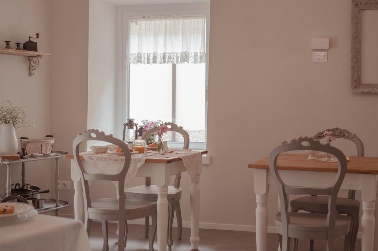 Il Cantuccio Sul Garda - Relais Di Charme Кавайон Веронезе Екстериор снимка