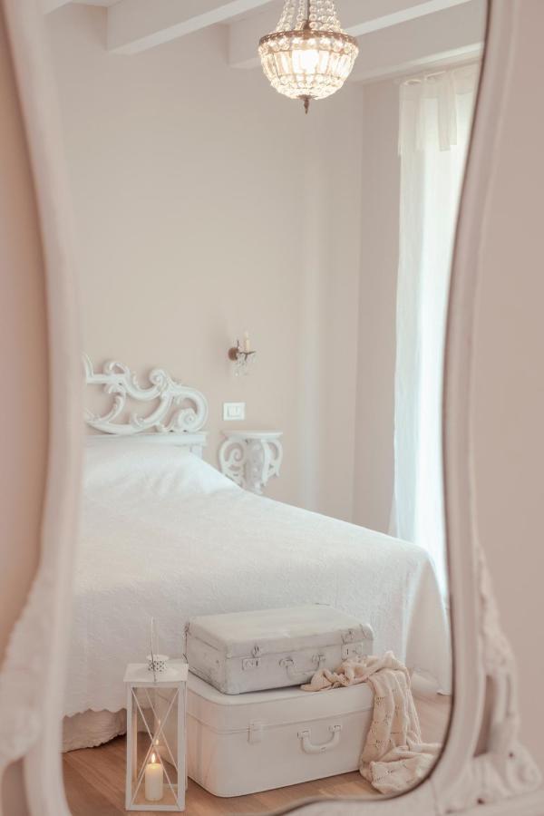 Il Cantuccio Sul Garda - Relais Di Charme Кавайон Веронезе Екстериор снимка