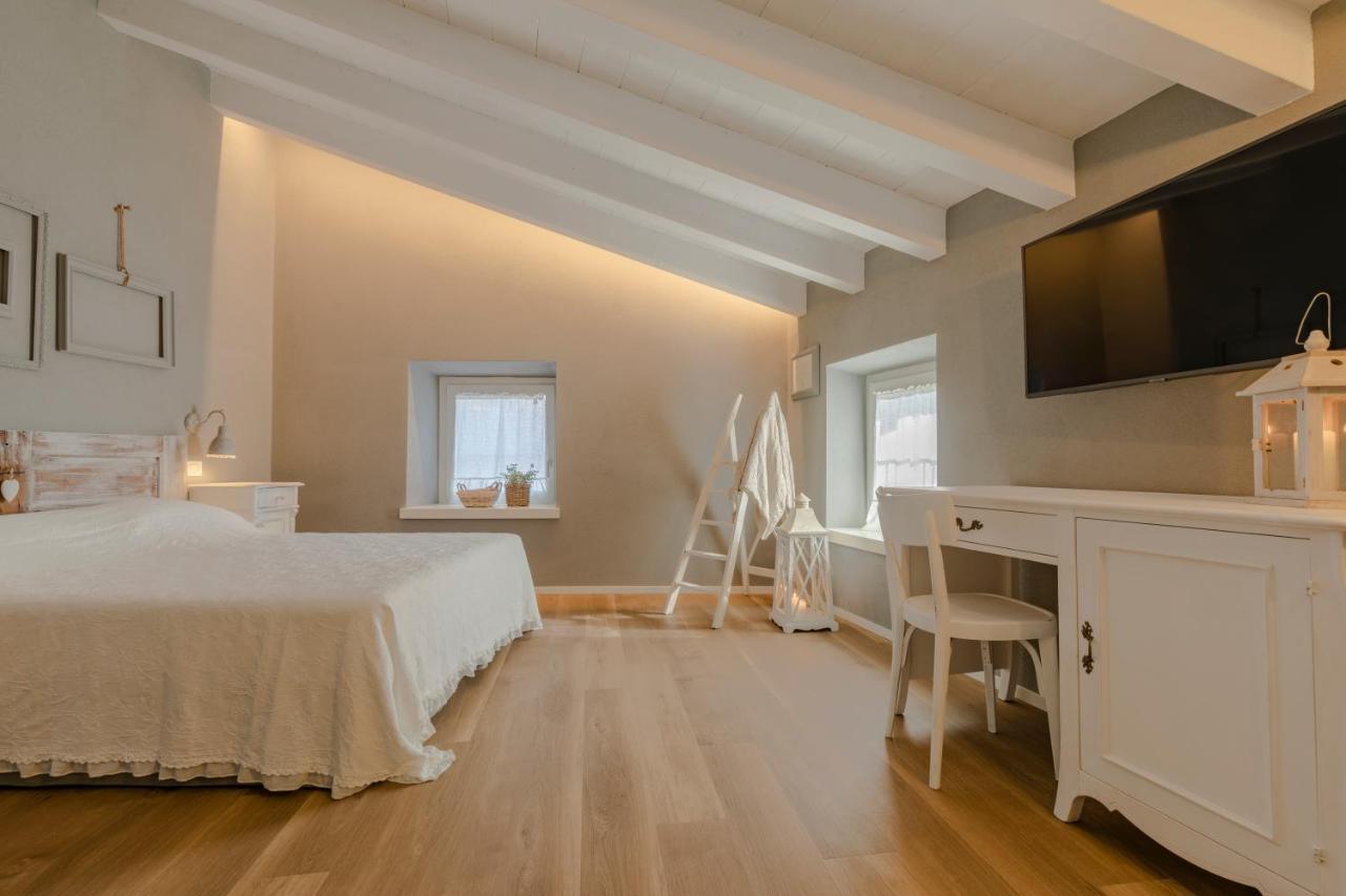 Il Cantuccio Sul Garda - Relais Di Charme Кавайон Веронезе Екстериор снимка
